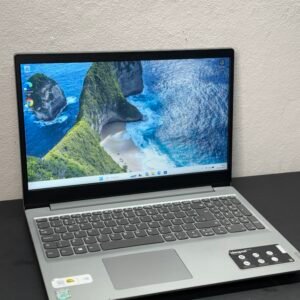 Notebook Lenovo Core i3 (8ª Geração) / 8GB RAM / SSD 120GB - Bateria Boa